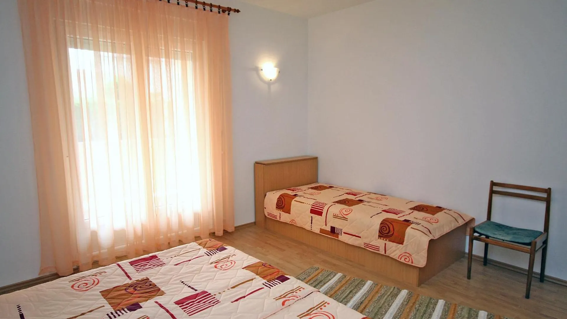Apartments With A Parking Space Palit, Rab - 5028 Croatia
